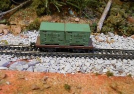 N Scale: TOMY Flat Car with Chinese Container Load; Vintage Model Railroad Train - £17.54 GBP