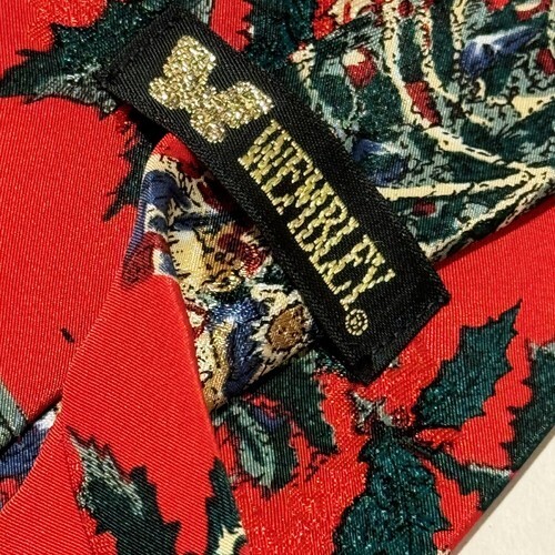 Wembley Christmas Tree Santa Holiday Red Tie Men's Fashion Novelty Necktie Item image 2
