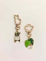 Unique Crazy Plant Lady Keychain Set - £9.24 GBP