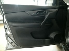 ROGUE     2019 Front Door Trim Panel 104835056 - $4,417.37 MXN