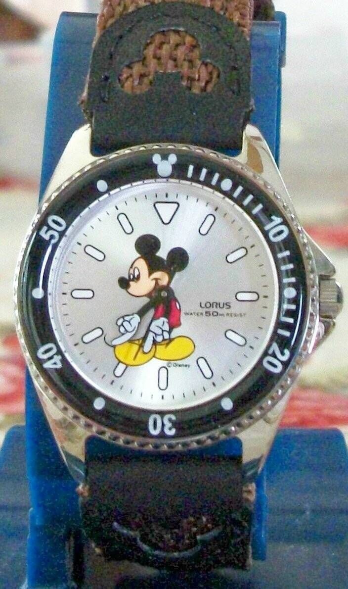 Primary image for Disney Retired ladies Mickey Mouse Watch! New! htf!
