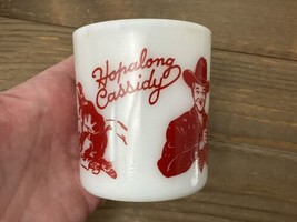 Vintage Milk Glass Mug Hopalong Cassidy Red Hazel Atlas Child Size Excellent USA - $24.70