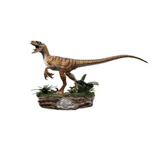 Jurassic Park 2 Lost World Velociraptor Deluxe 1:10 Statue - £310.30 GBP