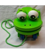 Melissa &amp; Doug WOODEN GREEN &amp; BLUE FROG PULL TOY - £15.66 GBP