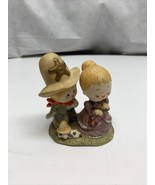 Norcross Handcrafted Fine Porcelain Cowboy And Pioneer Girl Figurine KG - $20.37 CAD