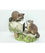 Vintage Homco Masterpiece Porcelain Hand Painted  Playing Raccoons/Mailb... - €13,75 EUR