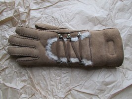 UGG One Glove Single Igloo Corset Shearling Large LEFT Hand Only NOT a Pair - £23.34 GBP