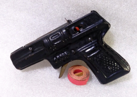 KIDS SMALL PISTOL CAP GUN ✱ Rare Vintage Tin Toy Zinn Spielzeug Portugal... - $45.53