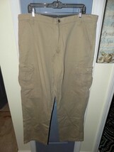 Wrangler Khaki Legacy Cargo Pants Sturdy Work Wear Size 38 x 32 Men&#39;s EUC - £21.16 GBP