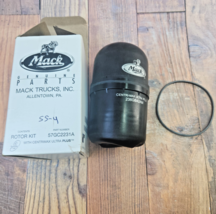 Mack 57GC2231A Genuine Parts MP7 MP8 Centrimax Ultra Plus Oil Filter w G... - $37.77