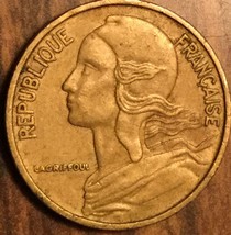 1966 France 5 Centimes Coin - £1.57 GBP