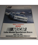 1984 Red Carpet  200 Nascar Race program Milwaukee Speedway Fc2 - £15.67 GBP