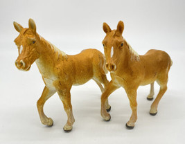 2 Vintage 5” Hard Plastic Horse Figurines Toy Golden Cream Toys Figure 1999 - £9.86 GBP