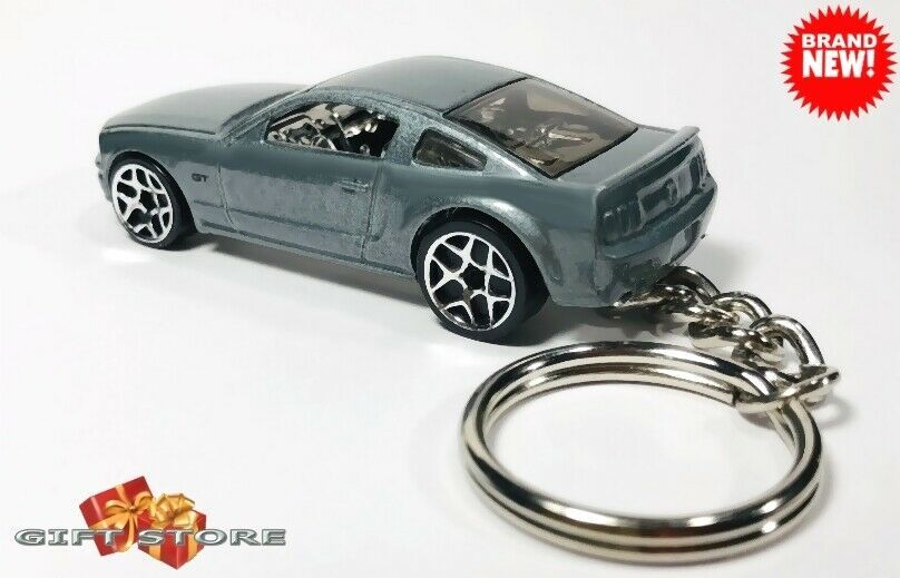 RARE KEYCHAIN SILVER GUN GRAY FORD MUSTANG GT CUSTOM Ltd EDITION GREAT GIFT Item image 5