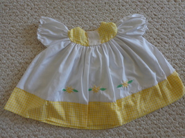 Vintage Yellow Cherubs Checkered and White Baby Girl’s Dress Size 0-3mos (#1495) - £12.73 GBP