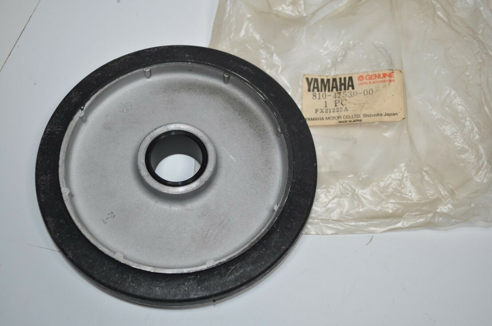 NOS Yamaha OEM Snowmobile Guide Wheel SR433 GS300 TW433 SM292 Part 810-4... - $38.60
