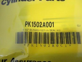 NEW Parker PK1502A001 1-1/2&quot; Bunan Piston Seal Kit - $10.25