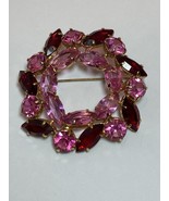 Vintage Juliana Red &amp; Pink Rhinestones Large Wreath Pin Brooch Gold Tone... - £32.24 GBP