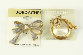 Vintage NWT Costume Jewelry Gold Tone Metal Faux Pearl JORDACHE Brooch Pins - £14.26 GBP