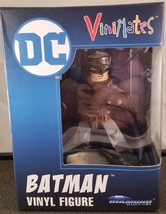 BATMAN - ViniMates - Justice League - DC Comics - Vinyl Figure - - £11.65 GBP