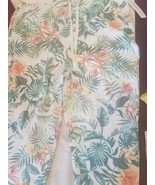 Women&#39;s capri jogger palm and bird of paradise Brand New - $555.19 MXN