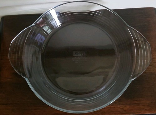 Libbey Brand ~ Clear Glass ~ 10" Pie Plate ~ Oven & Microwave Safe Item image 3