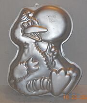 Vintage 1983 Wilton Sesame Street Big Bird Baking Mold Cake Pan #502-340... - $17.79