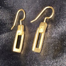 Vintage 0.5” 18k Gold Plated 90s Rectangle Dangle Drop Earrings - £116.77 GBP