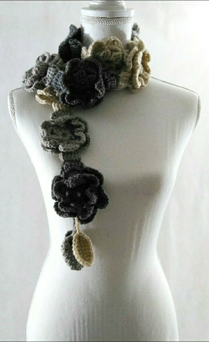 Cream/gray Sensation Flower Scarf  Crocher Knit Neckwarmer Lariat - $28.71