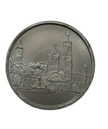 Vintage Smithsonian Enamel Gold Tone Pin and Chronicles Collector Castle... - €7,41 EUR