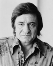 Johnny Cash 1980&#39;s portrait wearing casual shirt (not black!) 4x6 photo - £4.47 GBP