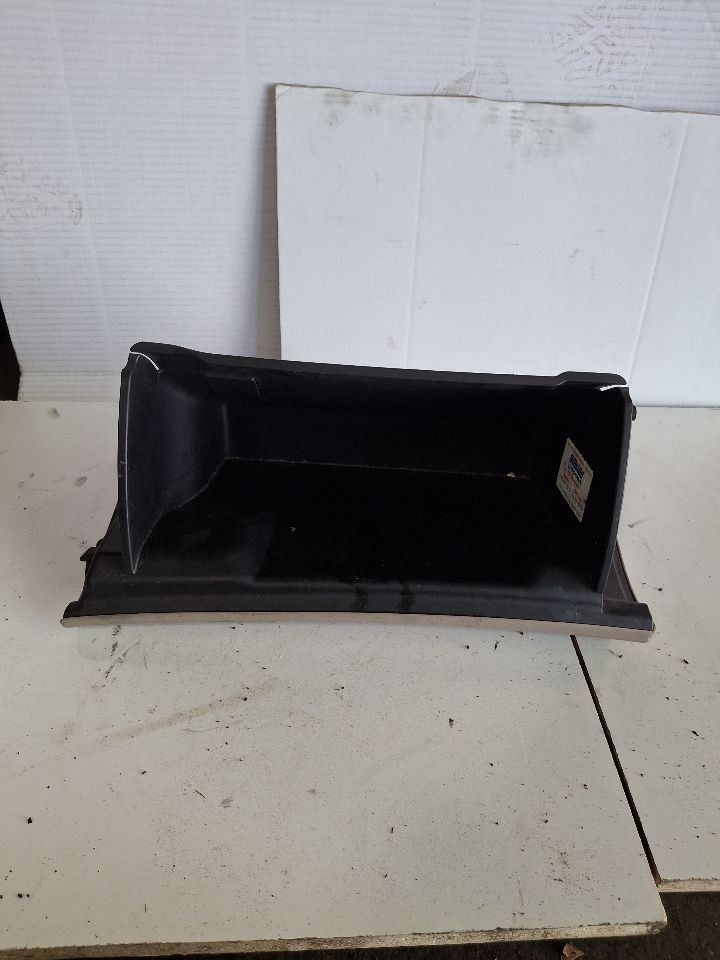 ODYSSEY   2012 Glove Box 1401002*********** SAME DAY SHIPPING *********** Item image 2