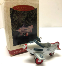 HALLMARK 1996 Cast Metal Murray Pursuit Airplane Kiddie Car Classics Ornament - £15.56 GBP