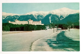Mount Washington Hotel in Winter New Hampshire NH UNP Tichnor Postcard c1960s - £3.92 GBP