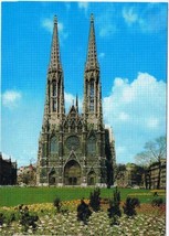 Austria Postcard Vienna The Votiv Church - £2.35 GBP
