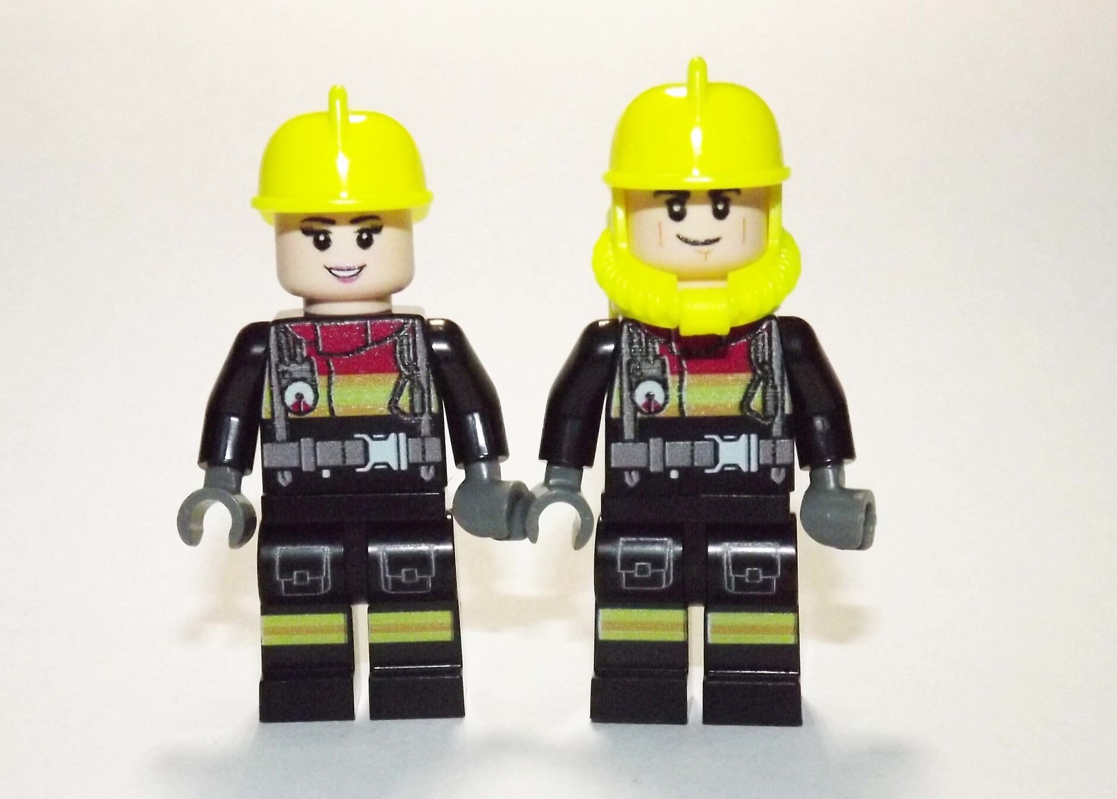 Movie Minifigure Fire Fighter Black And Yellow Fireman Minifigure Set A ... - $14.13