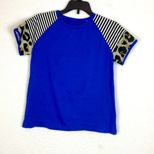 Girls kids blue t-shirt size XL New without tag - $7.00