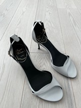 Roger Vivier Paris Ankle Strap Kitten Sandals Grey ( 37.5 ) - £79.11 GBP