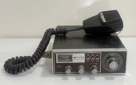 Vintage Midland CB Radio Model 13-882B 23 Channel With Microphone 1975 ~... - $338.51 MXN