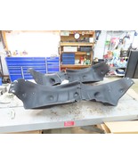 GM 85561532 Rear Wheel Wheelhouse Fender Liner Kit  General Motors - €129,65 EUR
