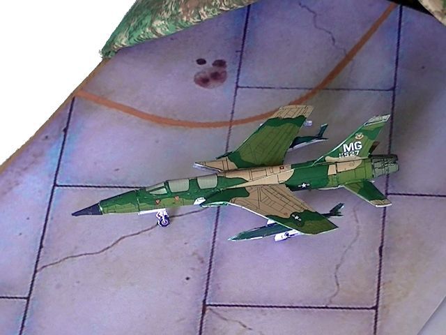 INSTANT Download Paper Craft - F-105F