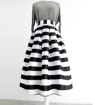 Women White Black Strip Pleated Midi Skirt A-line High Waist Pleated Plaid Skirt