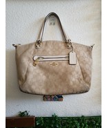 Coach Signature Leather Zip  Handbag No strap - $824.14 MXN