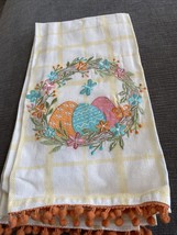 TABITHA WEBB  KITCHEN DISH TOWELS 2 WHITE YELLOW WREATH EGGS  20 X 28 CO... - £11.13 GBP