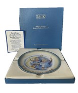 Berta Hummel Collector Series 1986 Christmas Plate Schmid Brothers Plate - $393.31 MXN