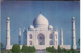 Postmarked 3.5x5.5 Postcard India to USA 20c Stamp The Taj Agra - £5.31 GBP