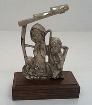 Vintage small wood base pewter manger nativity figurine A Mano made in I... - $373.83 MXN