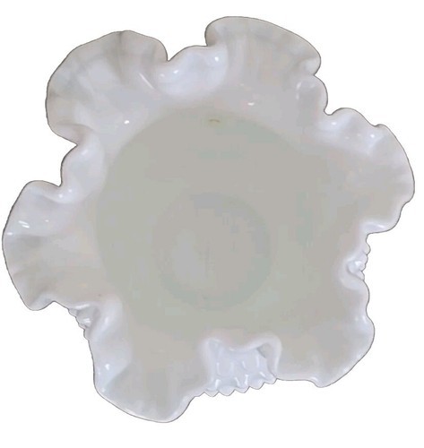 Fenton ~ Hobnail ~ Milk Glass ~ Ruffled Edge ~ White ~ 6" Dia. x 5.5" Tall Vase Item image 2