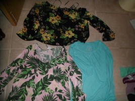 Mixed lot of 3 WOMAN&#39;S SHIRTS XHILARATION,FREE KISSES,kIRIOUS SZM LONG S... - $9.88