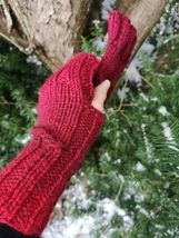new Handmade Knit Fingerless Gloves Mittens ruby red gradient 10inch Gift - £26.86 GBP
